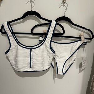 NWT Show me your mumu white bikini w/ Zip Top